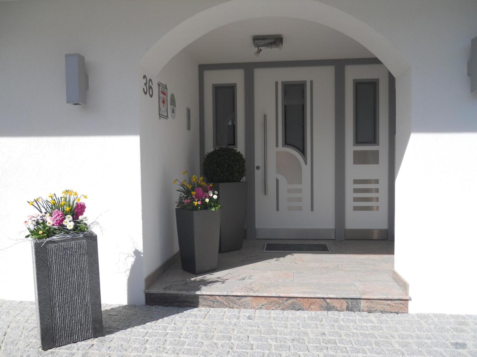 Gaestehaus Weber Oberperfuss Ngoại thất bức ảnh