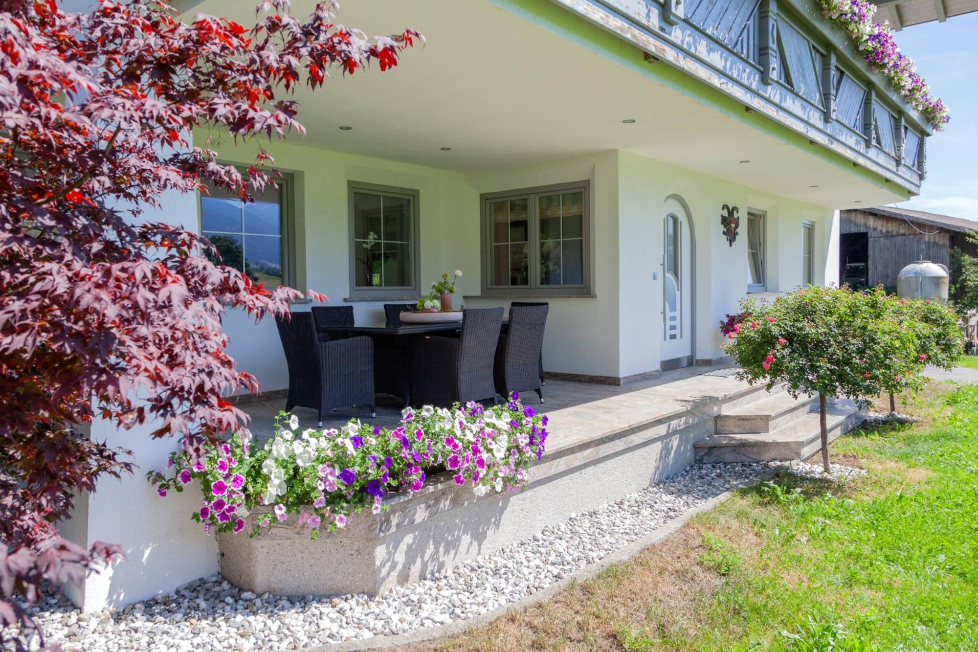 Gaestehaus Weber Oberperfuss Ngoại thất bức ảnh
